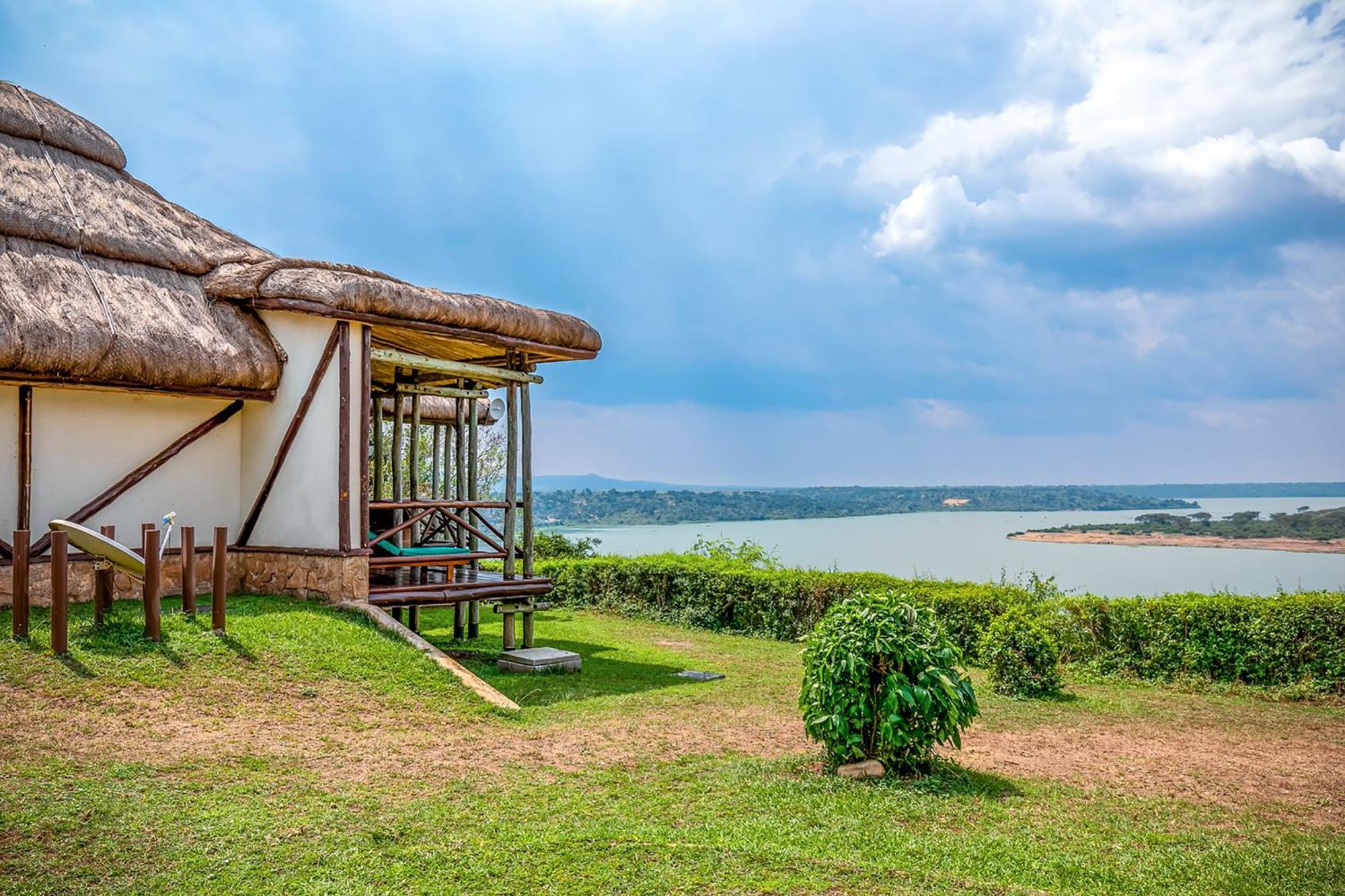 Mweya Safari Lodge Katwe Exterior photo